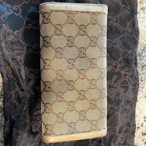 Gucci Beige and Brown Wallet - Picture 2 of 9